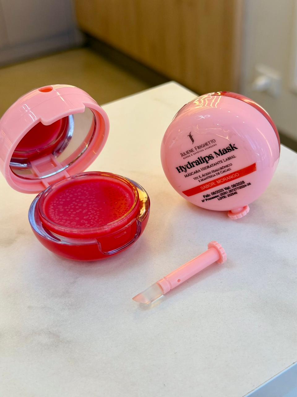 JF Hydralips Mask Juliene Frighetto